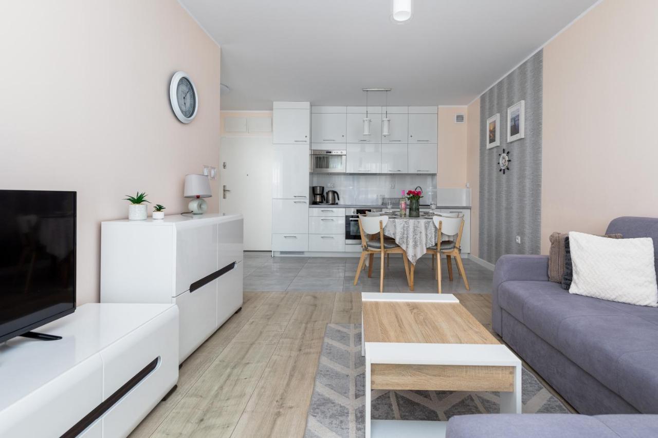 Blizej Morza II Apartament Z Garazem By Renters Apartamento Kołobrzeg Exterior foto