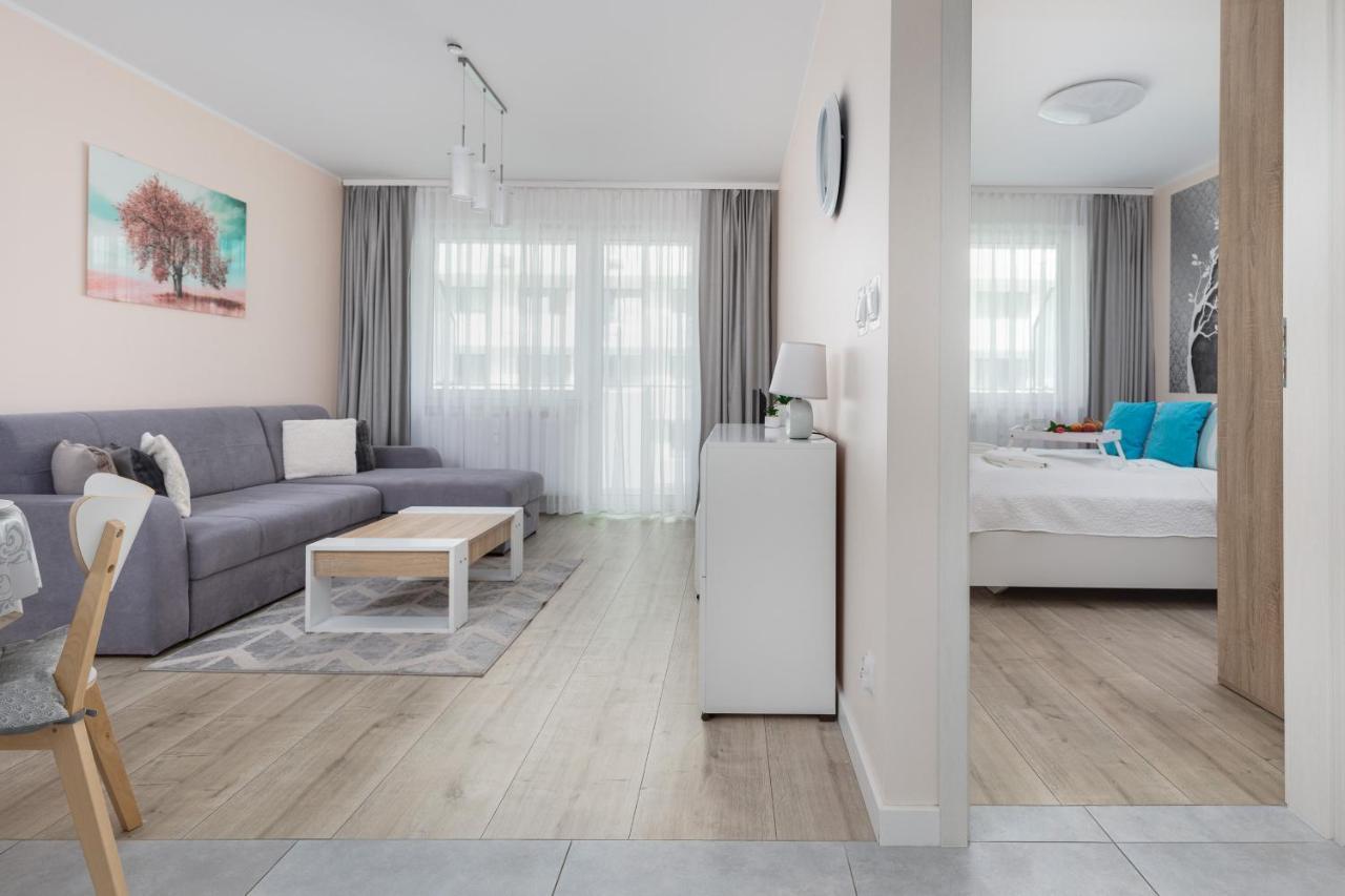 Blizej Morza II Apartament Z Garazem By Renters Apartamento Kołobrzeg Exterior foto