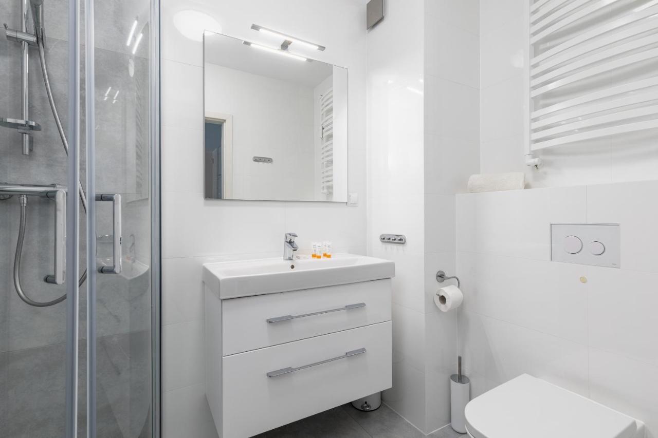 Blizej Morza II Apartament Z Garazem By Renters Apartamento Kołobrzeg Exterior foto