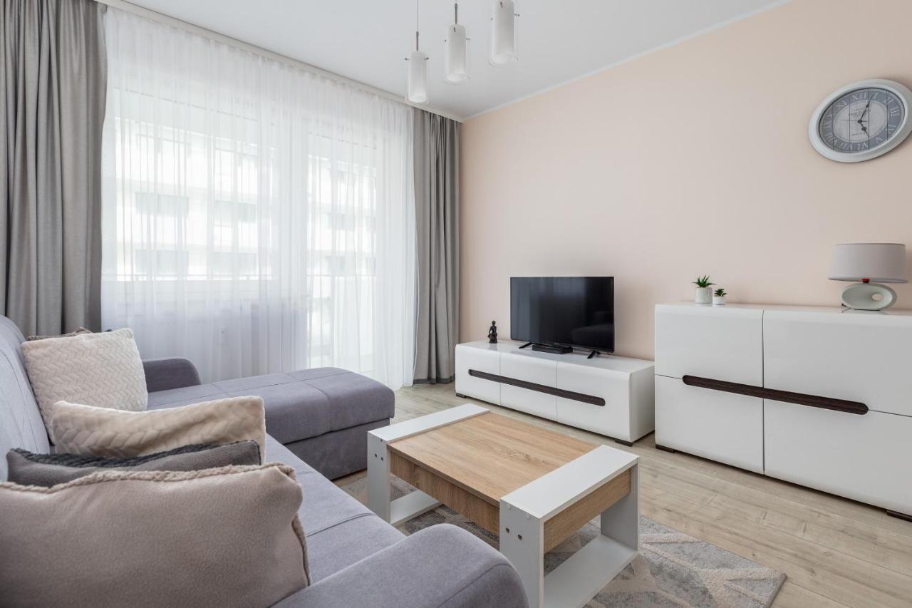 Blizej Morza II Apartament Z Garazem By Renters Apartamento Kołobrzeg Exterior foto