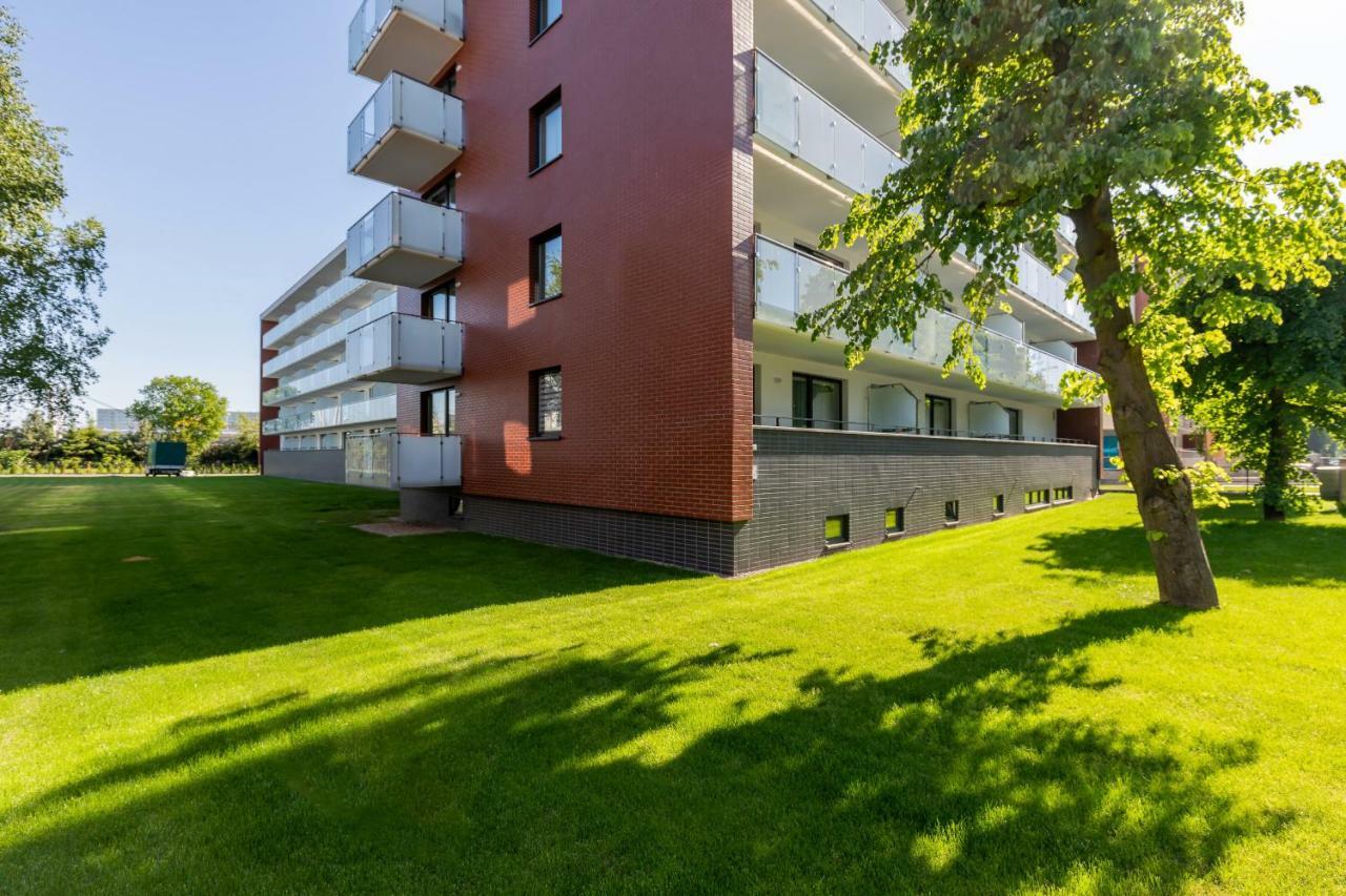 Blizej Morza II Apartament Z Garazem By Renters Apartamento Kołobrzeg Exterior foto